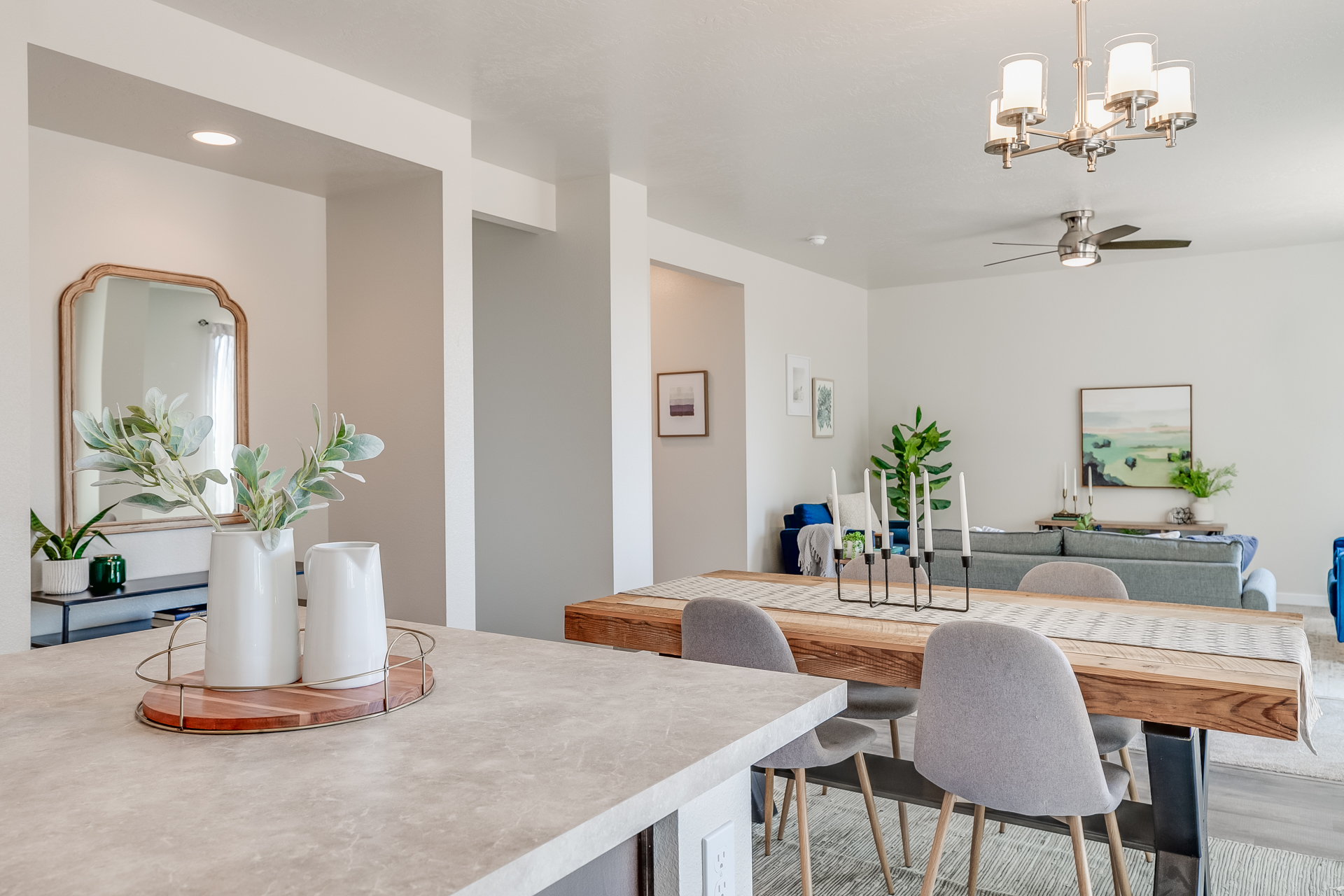 cbh-homes-woodburn-hermosa-furnished-21