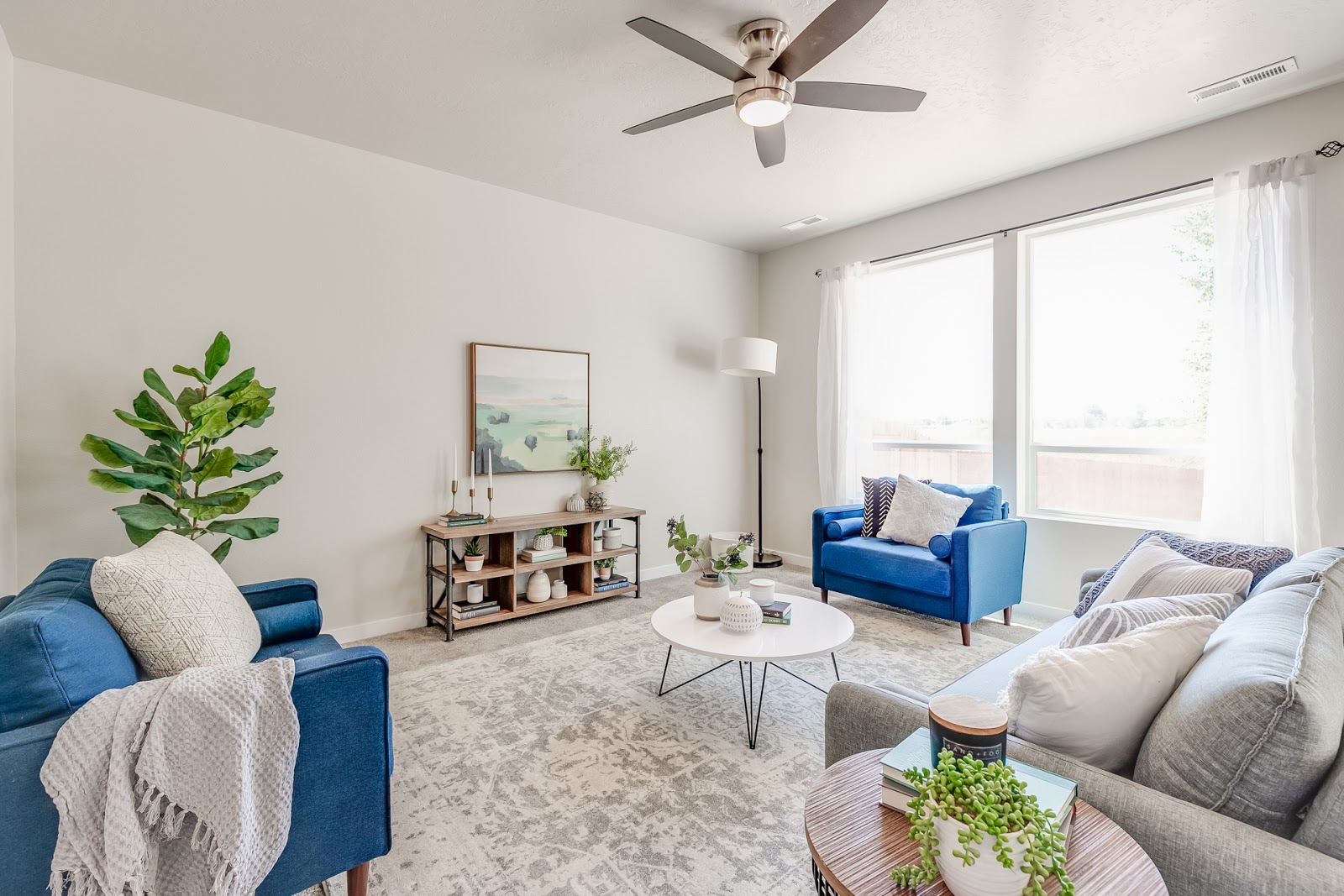 cbh-homes-woodburn-hermosa-furnished-6 (1)