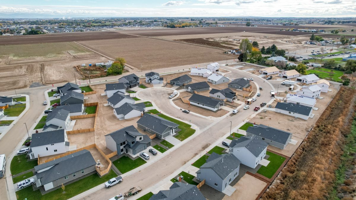 Come shop available homes in Cedars, located in Caldwell, Idaho.