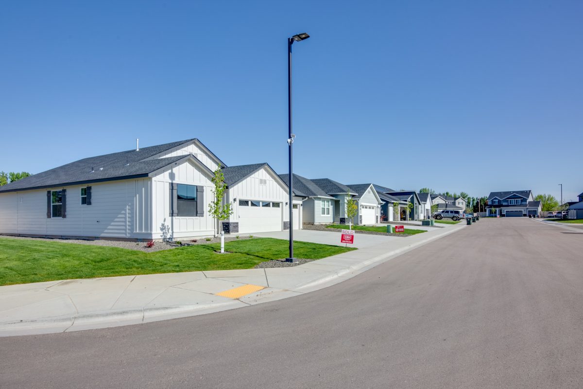 Shop new homes available in Edgehill, located in Meridian, Idaho.