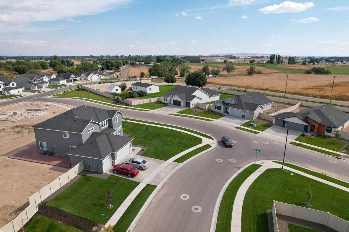 Shop new available homes in New York Landing located in Nampa, Idaho.