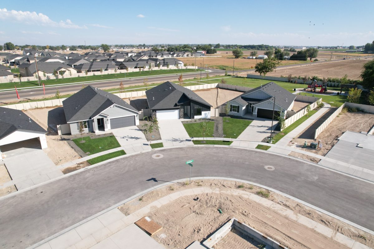 Shop new available homes in Solano Place, located in Nampa, Idaho.