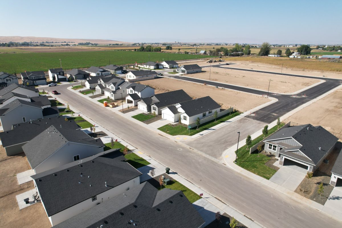 Shop new available homes in Madrone Heights, located in Kuna, Idaho.