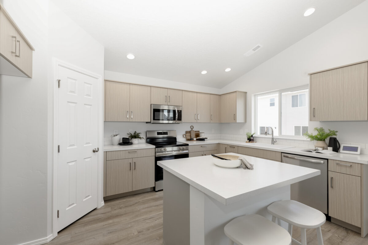 2025-assets-images-CBH homes-Guches-Harrison 2025-12