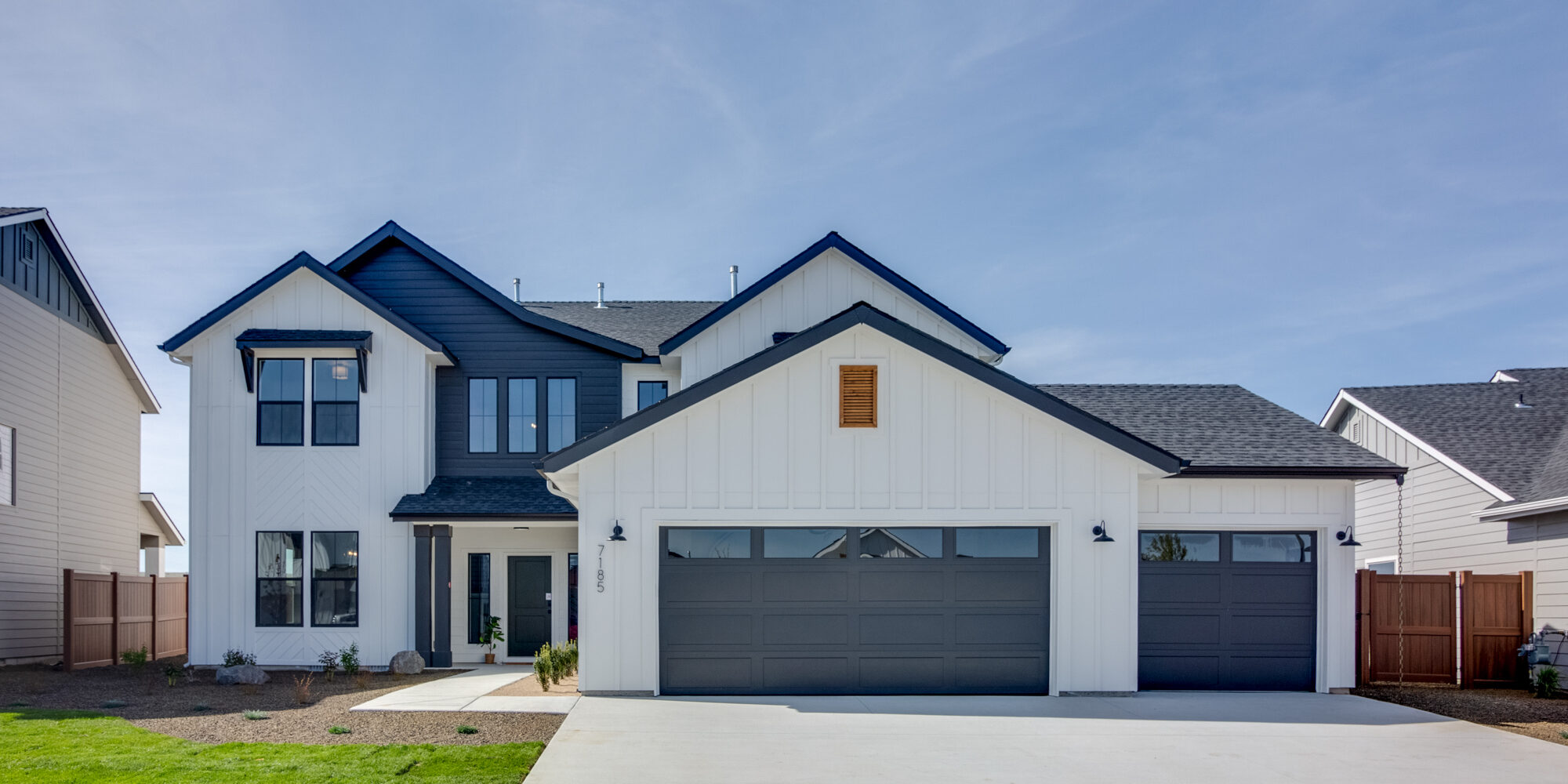 Exterior photo of a CBH Homes Milano 3250