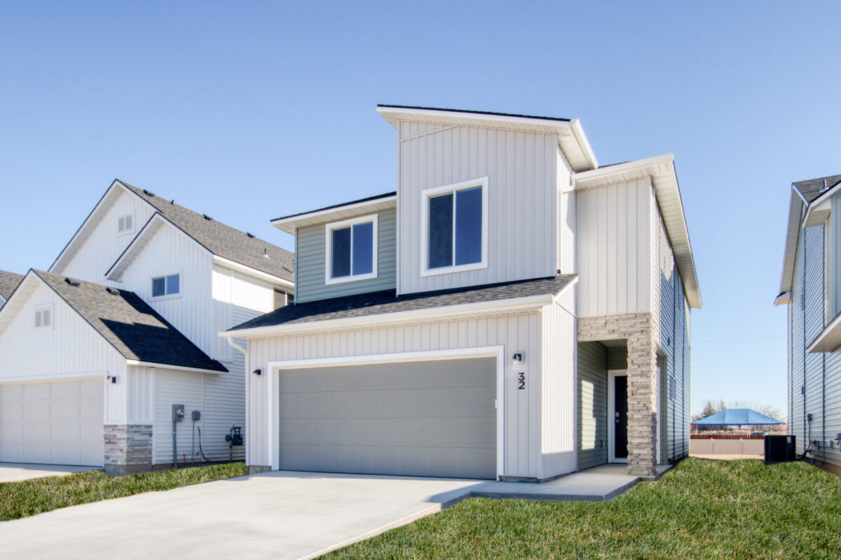 2025-assets-images-cbhhomes-waltonwoods-hailey--2