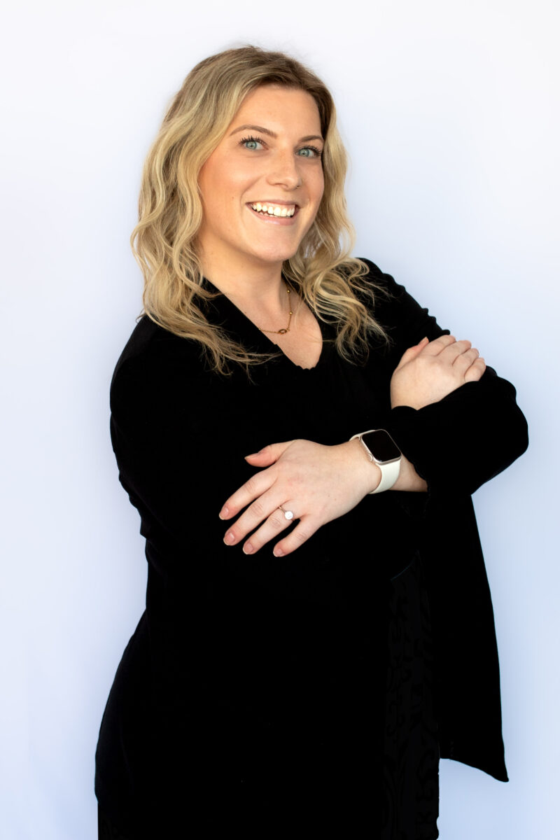 Headshot of smiling CBH Homes transaction coordinator